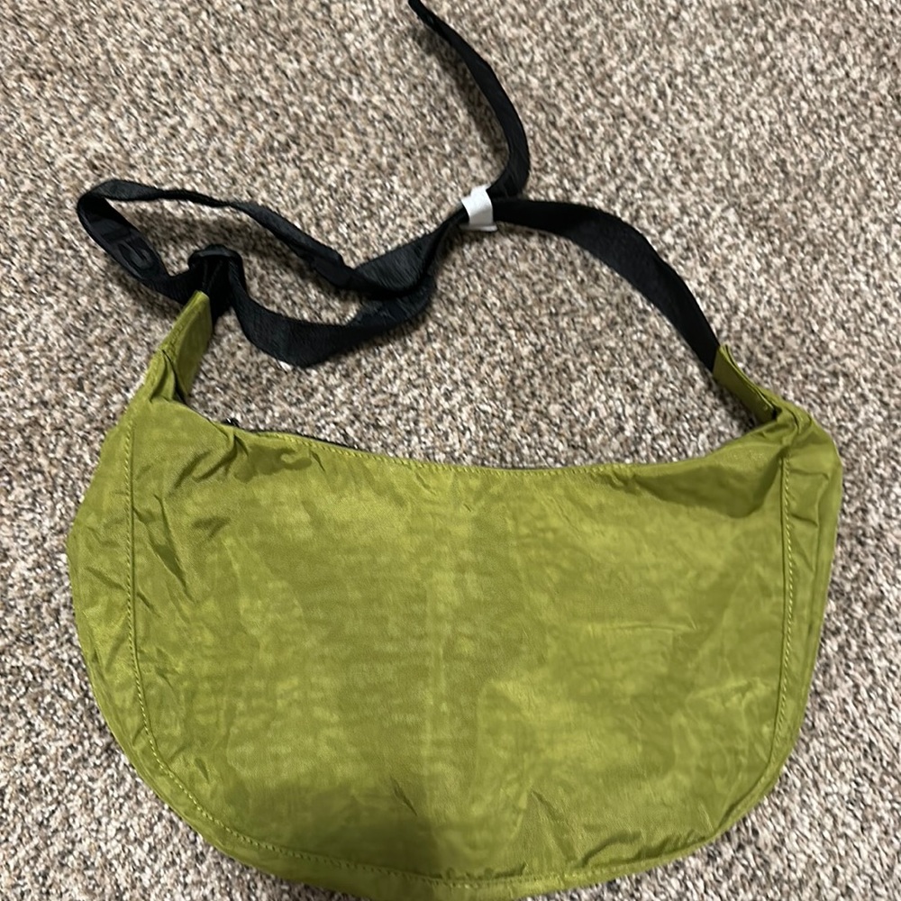 Baggu medium crescent bag